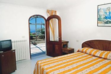 Hotel Il Girasole:  CAPRI ISLAND - NAPLES