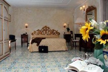 Hotel Il Girasole:  CAPRI ISLAND - NAPLES