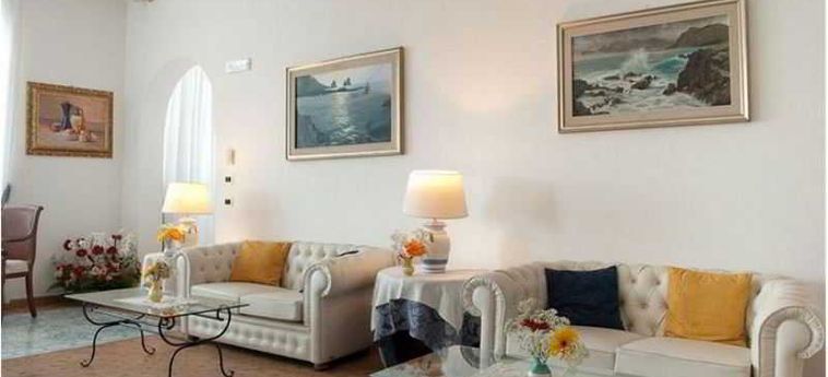 Relais Maresca Luxury Small Hotel:  CAPRI ISLAND - NAPLES