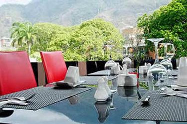 Hotel Altamira Village:  CARACAS