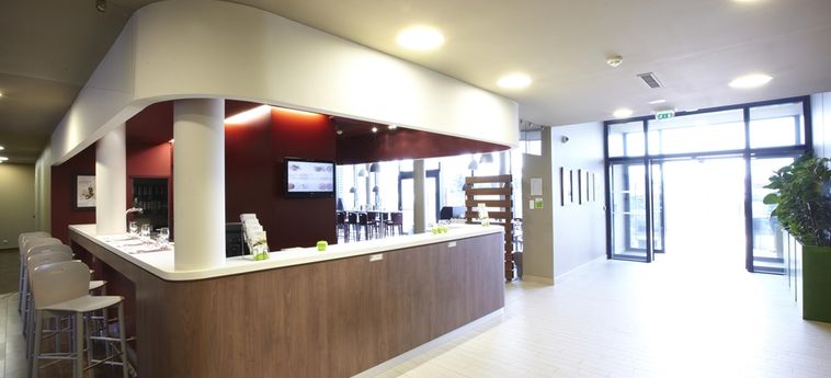 Hotel Campanile Carcassone Est - La Cite' Carcasona: Foto 