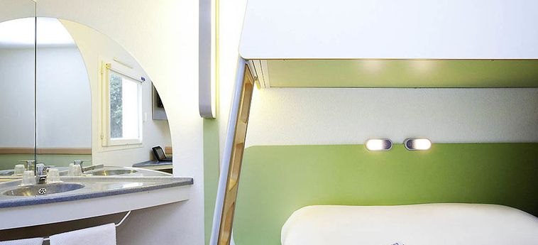 Hotel Ibis Budget Carcassonne La Cité Carcassonne : Photo 