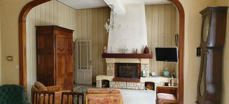 Hotel Domaine D'herminis:  CARCASSONNE