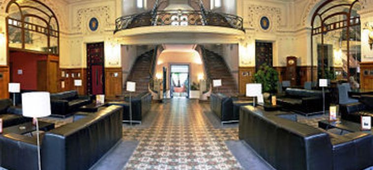 Hotel Du Soleil Le Terminus:  CARCASSONNE