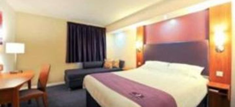 Hotel Premier Inn Cardiff Roath:  CARDIFF