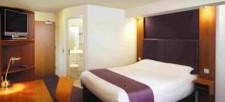 Hotel Premier Inn Cardiff Roath:  CARDIFF