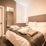 AARON WISE SERVICED APARTMENTS 4 Stars