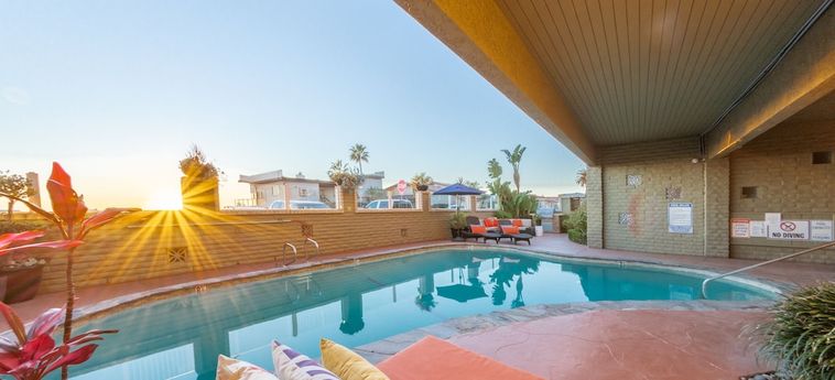 Hotel Beachwalk Villas:  CARLSBAD (CA)