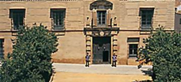 Casa Palacio:  CARMONA