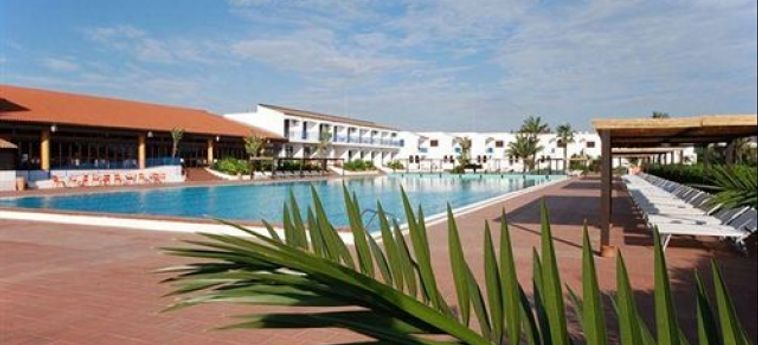 Hotel Club Santa Sabina:  CAROVIGNO - BRINDISI