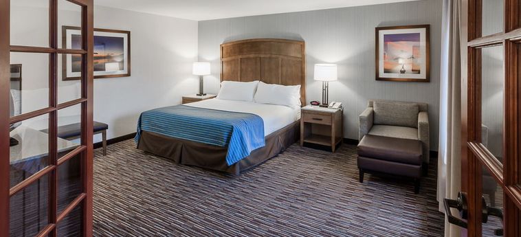Hotel Holiday Inn Express & Suites:  CARPINTERIA (CA)