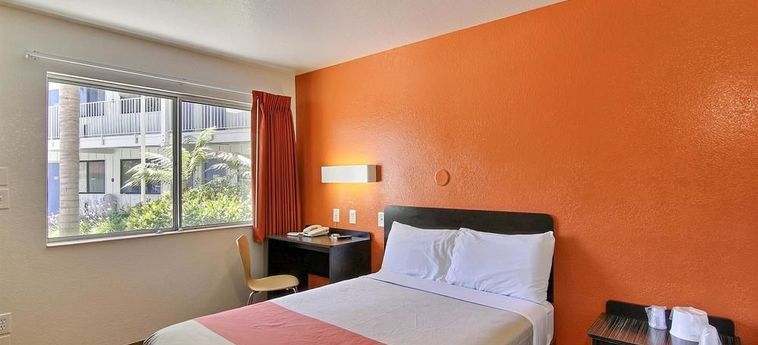 Hotel Motel 6 Santa Barbara - Carpinteria North:  CARPINTERIA (CA)