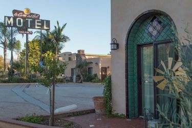 Casa Del Sol:  CARPINTERIA (CA)