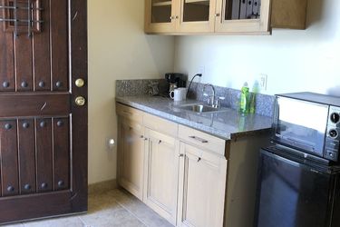 Casa Del Sol:  CARPINTERIA (CA)