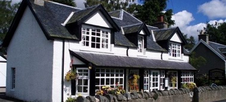 Hotel CARRMOOR GUEST HOUSE