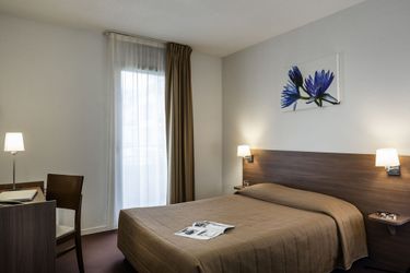 Aparthotel Adagio Access Carrières Sous Poissy:  CARRIERES-SOUS-POISSY
