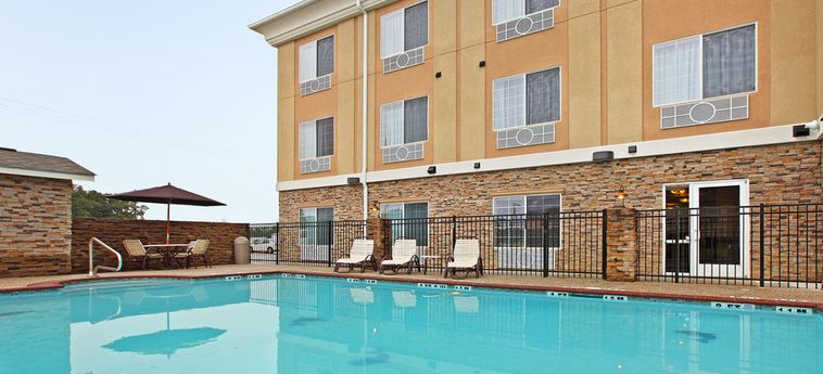 HOLIDAY INN EXPRESS & SUITES 2 Sterne