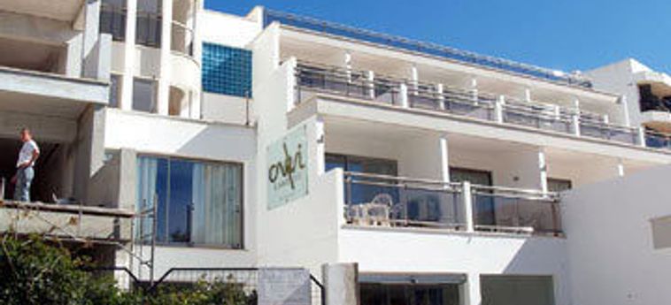 Hotel Cristal (Side Sea View):  CARVOEIRO - ALGARVE