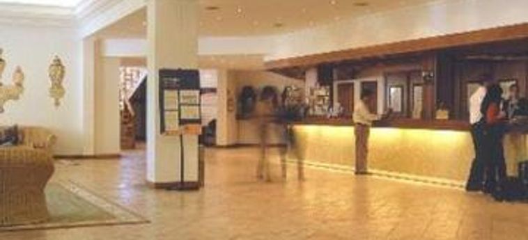 Hotel Tivoli Carvoeiro:  CARVOEIRO - ALGARVE