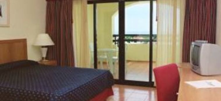 Hotel Mirachoro Praia:  CARVOEIRO - ALGARVE