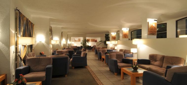 Hotel Carvoeiro Plaza:  CARVOEIRO - ALGARVE