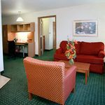TOWNEPLACE SUITES RALEIGH CARY/WESTON PARKWAY 2 Stars