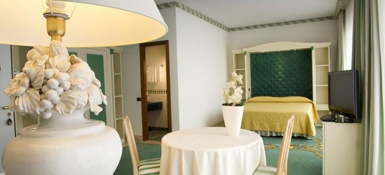 Hotel Aris Garden:  CASAL PALOCCO - ROMA