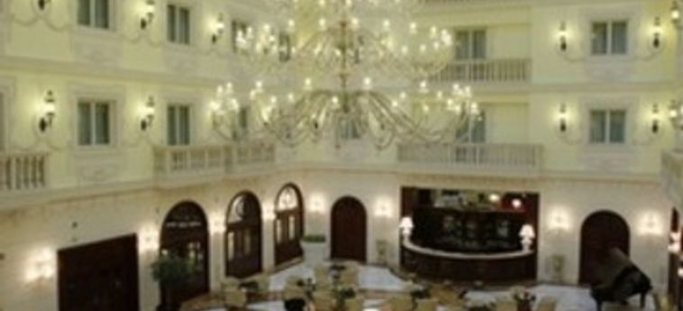 Grand Hotel Vanvitelli:  CASERTE