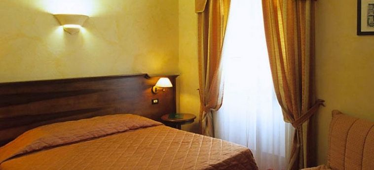 Hotel Bambolo:  CASTAGNETO CARDUCCI - LIVORNO