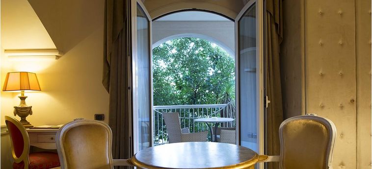 Hotel Romano Palace Luxury :  CATANE