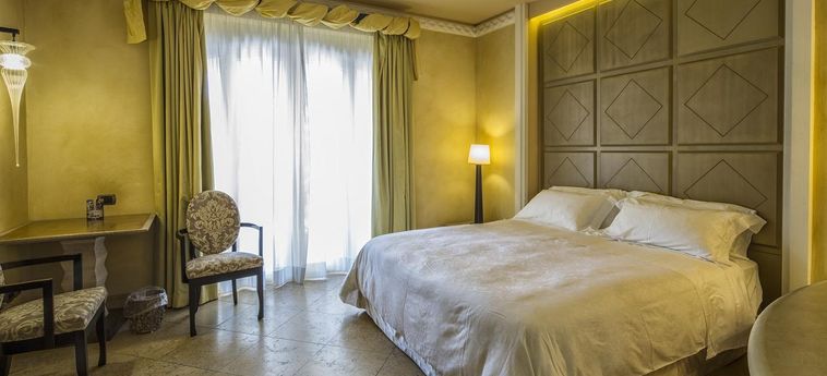 Hotel Romano Palace Luxury :  CATANE