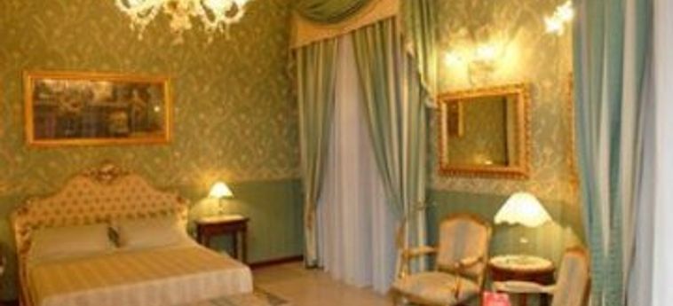 Hotel Villa Romeo (Catania):  CATANE