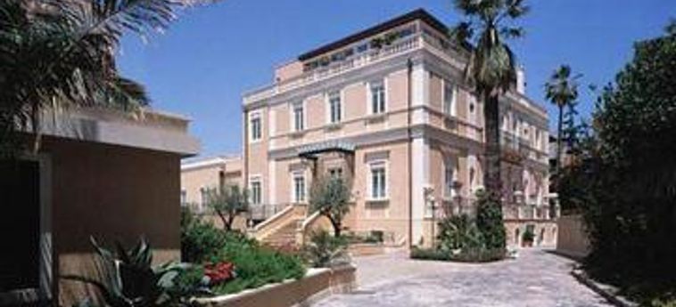 Hotel Villa Del Bosco  & Vdbnext:  CATANE