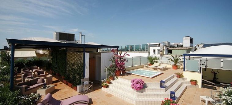 LAVISH APARTMENT IN CATTOLICA WITH SWIMMING POOL 3 Stelle