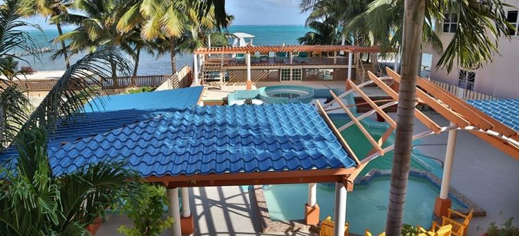 Hotel Island Magic Beach Resort Ltd:  CAYE CAULKER