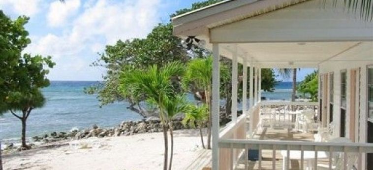 Hotel Paradise Villas:  CAYMAN ISLANDS