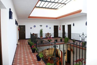 Hotel  Vega De Cazalla:  CAZALLA DE LA SIERRA
