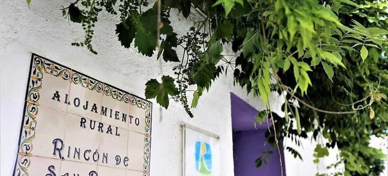 Hotel El Rincón De San Benito:  CAZALLA DE LA SIERRA