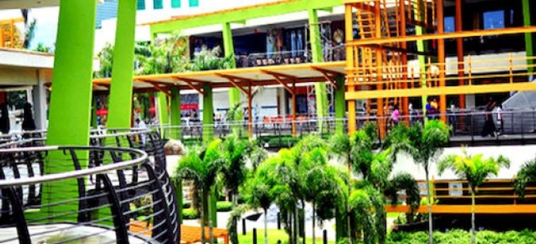 Tropical Hostel Cebu Center:  CEBU ISLAND