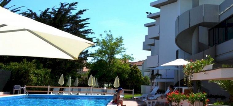 Hotel Tirreno Residence:  CECINA - LIVORNO