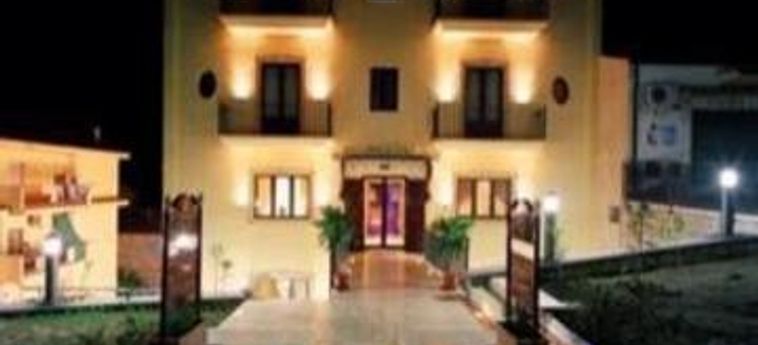 Hotel Ypsigro Palace:  CEFALU' - PALERMO