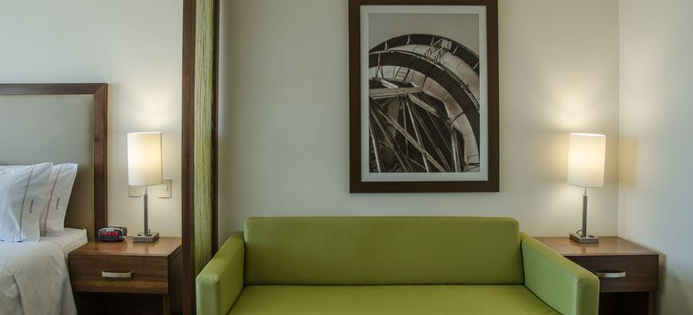 Hotel Holiday Inn Express & Suites Celaya:  CELAYA