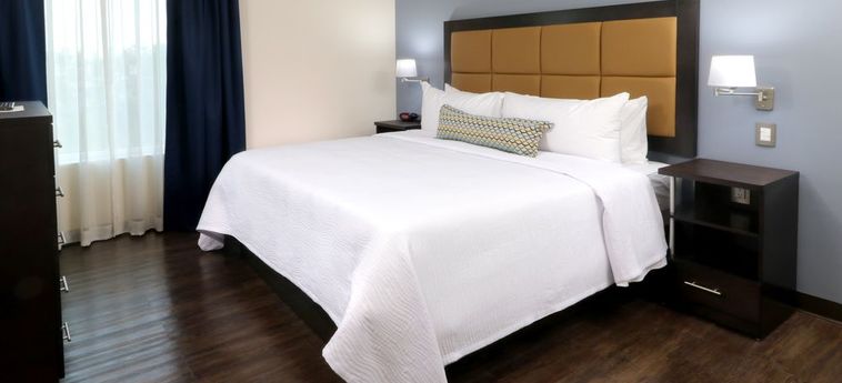 Hotel Candlewood Suites Celaya By Ihg  Celaya : Photo 