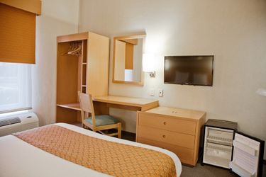 Hotel City Express By Marriott Celaya Parque Celaya: Photo 