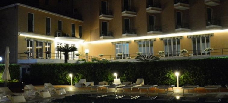 Hotel San Michele:  CELLE LIGURE - SAVONA