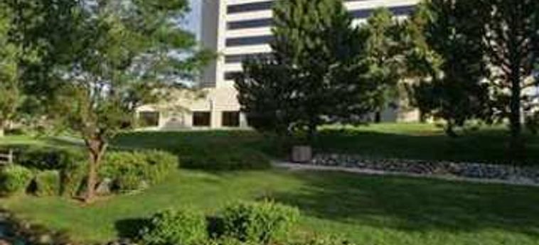 Hotel Embassy Suites By Hilton Denver Tech Center:  CENTENNIAL (CO)