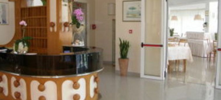 Hotel Escorial:  CERVIA - RAVENNA
