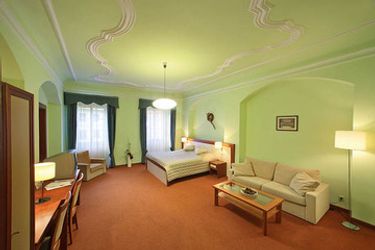 Hotel Bellevue:  CESKY KRUMLOV
