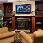 HOLIDAY INN EXPRESS HOTEL & SUITES CHAMBERSBURG