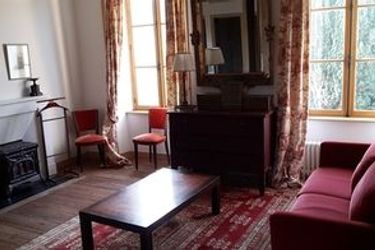 Hotel Le Presbytère De Champcerie:  CHAMPCERIE